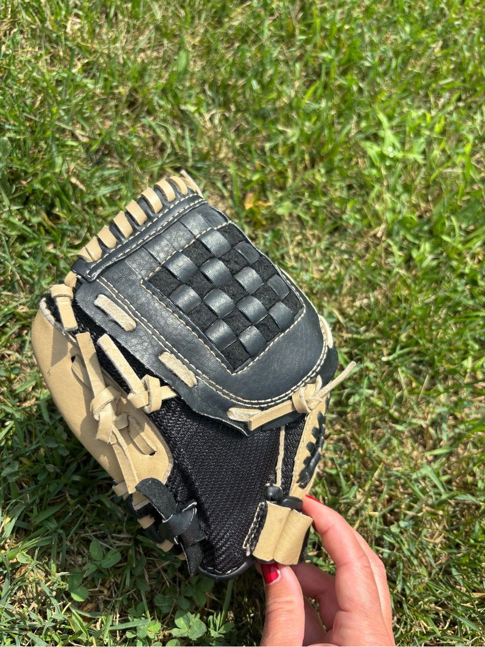Adidas left handed Black and Tan Woven Pocket Baseball Glove
